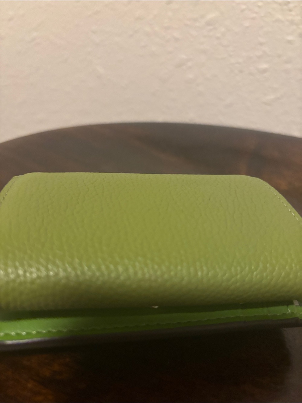 Coach Small Green Leather Wallet with Silver 'C' Hardware - Picture 4 of 7